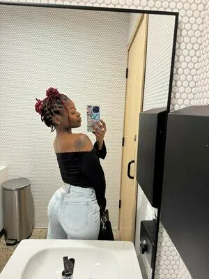 Locdbree OnlyFans Leaked Free Thumbnail Picture - #VAkIG2el5y