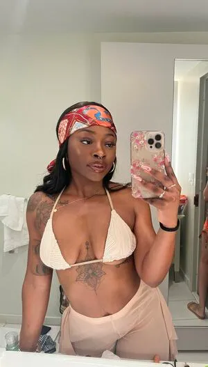 Locdbree OnlyFans Leaked Free Thumbnail Picture - #uC3esEVUOZ