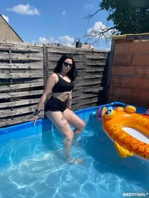 Loco Jenny OnlyFans Leaked Free Thumbnail Picture - #2lZTKxClAI