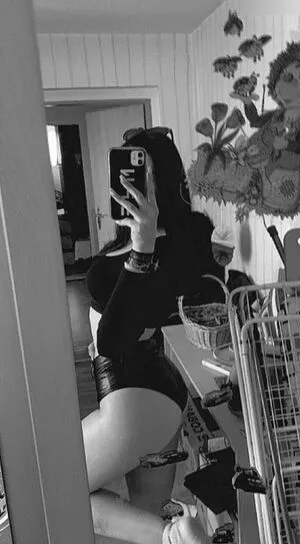 Loco Jenny OnlyFans Leaked Free Thumbnail Picture - #IzA63kqtpN