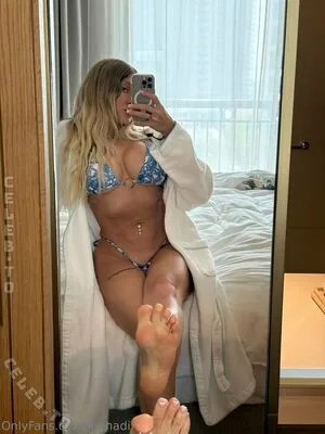 Loenihadi OnlyFans Leaked Free Thumbnail Picture - #MGEM4MjgqJ