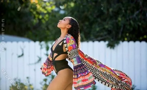 Logan Browning OnlyFans Leaked Free Thumbnail Picture - #NeKr1UXOo2