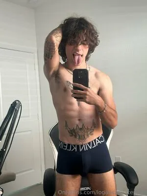 Logansprivatepage OnlyFans Leaked Free Thumbnail Picture - #3UZnvUE44k