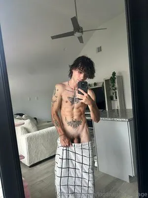 Logansprivatepage OnlyFans Leaked Free Thumbnail Picture - #Fwzso4P0Zy