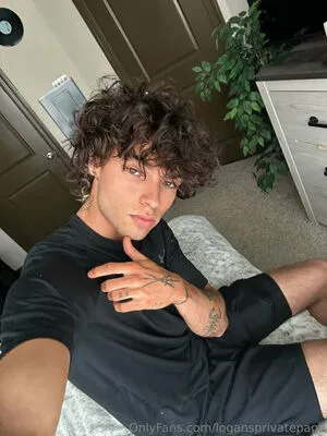 Logansprivatepage OnlyFans Leaked Free Thumbnail Picture - #PaeAf1Snzs