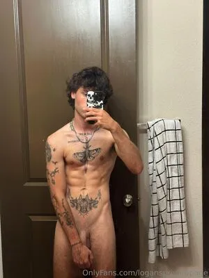 Logansprivatepage OnlyFans Leaked Free Thumbnail Picture - #cI5fhTqxwo