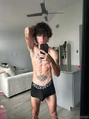 Logansprivatepage OnlyFans Leaked Free Thumbnail Picture - #fuInUTZubC