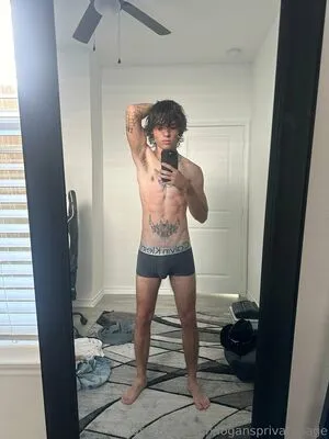 Logansprivatepage OnlyFans Leaked Free Thumbnail Picture - #iLvMprI99y