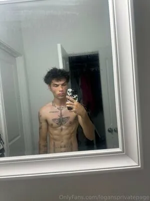 Logansprivatepage OnlyFans Leaked Free Thumbnail Picture - #mmYQdMmnqa