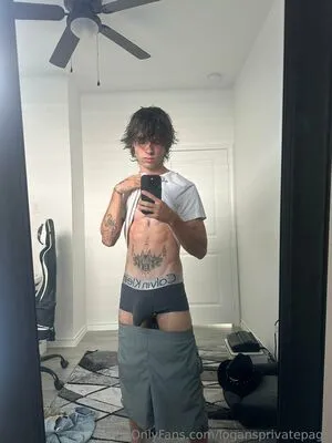 Logansprivatepage OnlyFans Leaked Free Thumbnail Picture - #ymRJgQMWp6