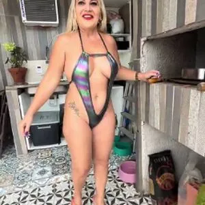 Loira Praiana OnlyFans Leaked Free Thumbnail Picture - #yj6hcAjD8g