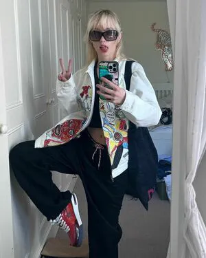 Lola Clark OnlyFans Leaked Free Thumbnail Picture - #11pNYrVaxJ