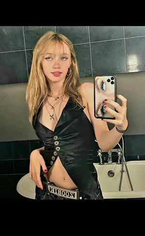 Lola Clark OnlyFans Leaked Free Thumbnail Picture - #MeQBKSYMSl