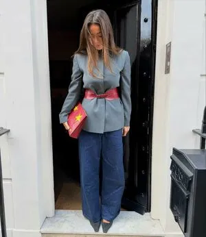 Lola Consuelos OnlyFans Leaked Free Thumbnail Picture - #OxFsDe93sv