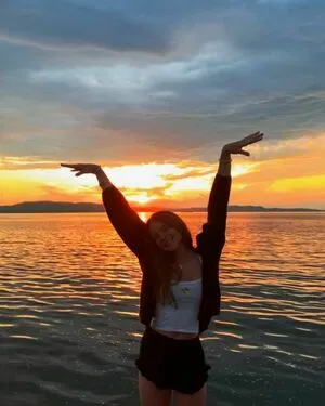 Lola Dubrul OnlyFans Leaked Free Thumbnail Picture - #GsiTUs7unQ