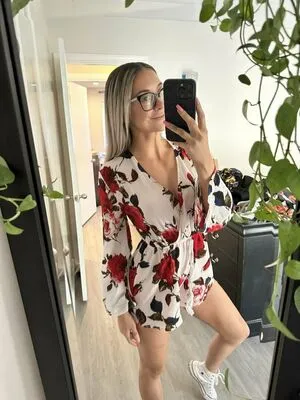 Lola Evens OnlyFans Leaked Free Thumbnail Picture - #lEpQWVHRdH