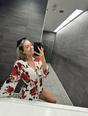 Lola Evens OnlyFans Leaked Free Thumbnail Picture - #rzCNu8b5DB