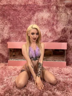 Lola Fae OnlyFans Leaked Free Thumbnail Picture - #4gTVtHV4ui