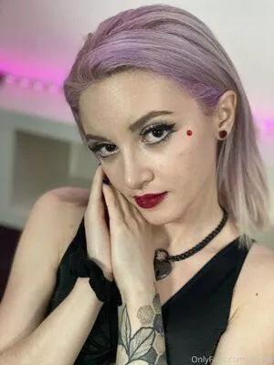 Lola Fae OnlyFans Leaked Free Thumbnail Picture - #NnoMbDndcR