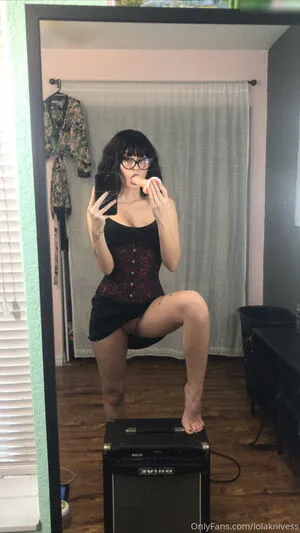 Lola Goth OnlyFans Leaked Free Thumbnail Picture - #MNmBIkwLoL