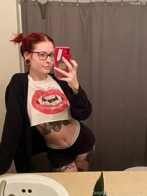 Lola Goth OnlyFans Leaked Free Thumbnail Picture - #srwt7s7DHS