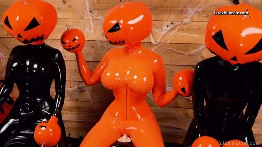 Lola Noir OnlyFans Leaked Free Thumbnail Picture - #derNC1pMJp