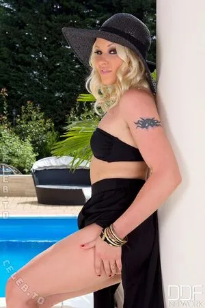 Lola Taylor OnlyFans Leaked Free Thumbnail Picture - #SAQ2AKwnJQ