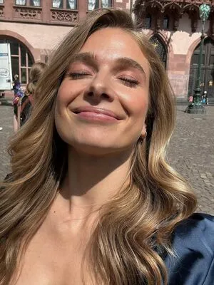 Lola Weippert OnlyFans Leaked Free Thumbnail Picture - #AxZ7SCtR8S