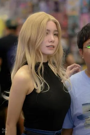 Lolaaasaur OnlyFans Leaked Free Thumbnail Picture - #LkmVUf4mGh