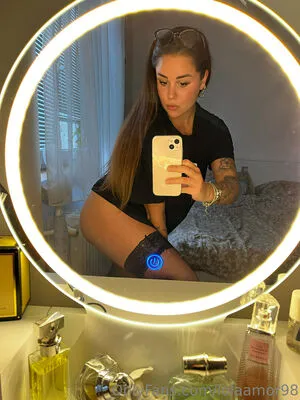 Lolaamor98 OnlyFans Leaked Free Thumbnail Picture - #BdhxmAE1Qj