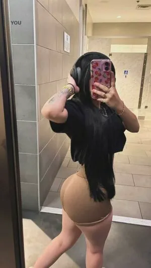 Lolabxn OnlyFans Leaked Free Thumbnail Picture - #LoKfWN3SoU