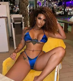 Loladsantoss OnlyFans Leaked Free Thumbnail Picture - #0QF6EeUE3X