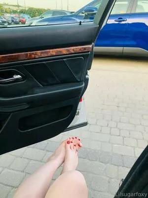 Lolafootx OnlyFans Leaked Free Thumbnail Picture - #9f9h3APeQL