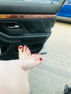 Lolafootx OnlyFans Leaked Free Thumbnail Picture - #CRuO0IfOyc