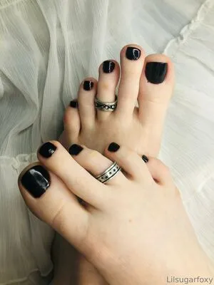 Lolafootx OnlyFans Leaked Free Thumbnail Picture - #lGWvZO1OvU