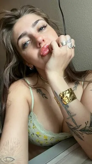 Lolahartvip OnlyFans Leaked Free Thumbnail Picture - #T9UANYG65d