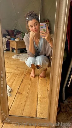 Lolahippy OnlyFans Leaked Free Thumbnail Picture - #6MjoZnR4X4