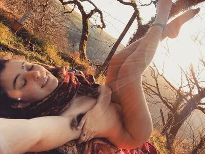 Lolahippy OnlyFans Leaked Free Thumbnail Picture - #go0aQOnrN1