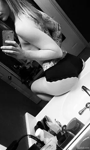 Lolaluxx OnlyFans Leaked Free Thumbnail Picture - #4mJFDXxA5q