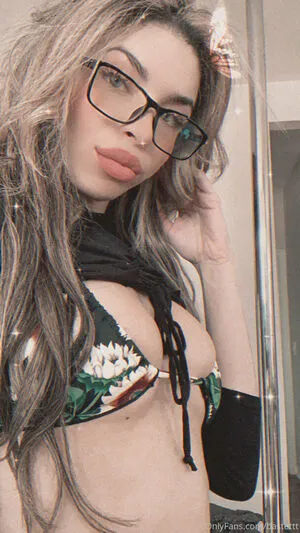 Lolaqueencobra OnlyFans Leaked Free Thumbnail Picture - #liSbLVrlKw