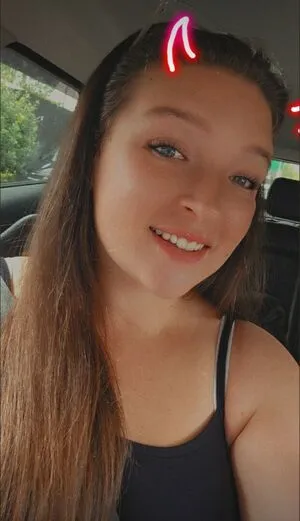 Lolarae666 OnlyFans Leaked Free Thumbnail Picture - #emQAm8yado