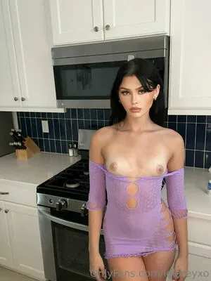 Lolareyxo OnlyFans Leaked Free Thumbnail Picture - #7Ltv9MKc0J