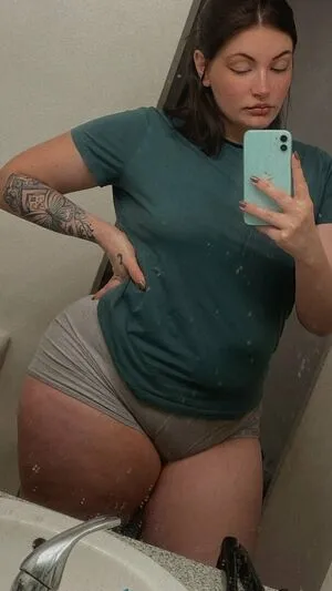 Lolaskyye OnlyFans Leaked Free Thumbnail Picture - #xAfJDssmp3