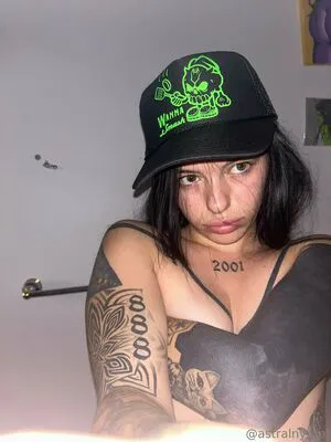 Lolaslands OnlyFans Leaked Free Thumbnail Picture - #XwdUPIZkMJ