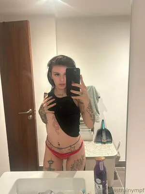 Lolaslands OnlyFans Leaked Free Thumbnail Picture - #p1bOTsseV7