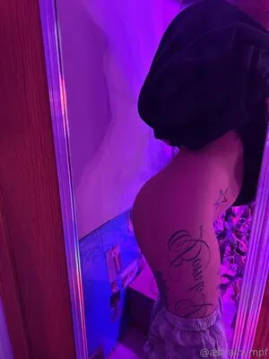 Lolaslands OnlyFans Leaked Free Thumbnail Picture - #sM8wkzPQv8