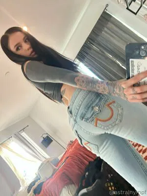 Lolaslands OnlyFans Leaked Free Thumbnail Picture - #xBilKX9jmm