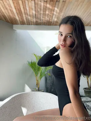 Lolasweetxo OnlyFans Leaked Free Thumbnail Picture - #3VkV6xOeti