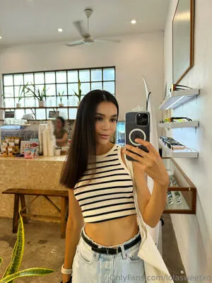 Lolasweetxo OnlyFans Leaked Free Thumbnail Picture - #skCinhfrhO