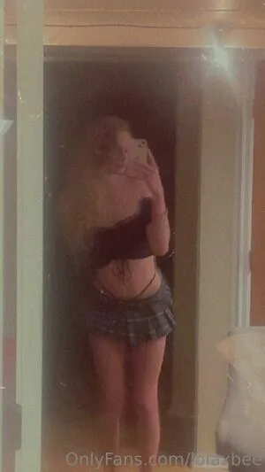 Lolaxbee OnlyFans Leaked Free Thumbnail Picture - #tN0oeYm30w